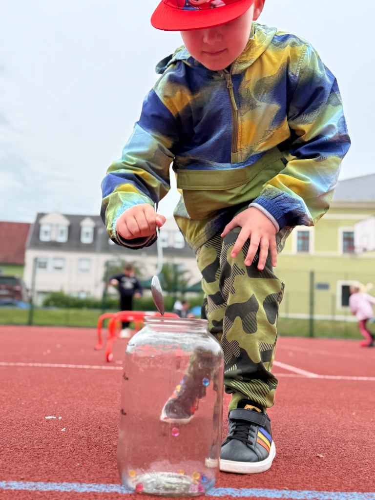 f2dbe43e-d446-405d-b89e-0788c0afbb93.jpg